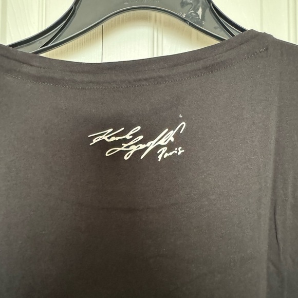 Karl Lagerfeld Black Crew Neck Tee with Fabulous graphic, NEW, Luxury - Picture 7 of 7